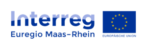 Logo mit dem Schriftzug Interreg Euregio Maas-Rhein neben der Flagge der Europäischen Union und dem Text EUROPÄISCHE UNION unterhalb der Flagge.